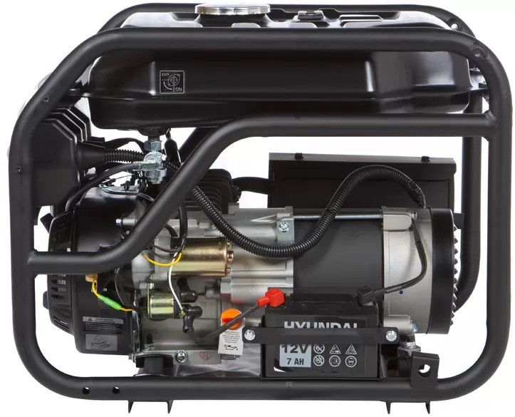 Генератор бензиновый Hyundai HHY-3050-FE (ном 2,80 КВт, макс 3,75 кВА) HHY-3050-FE фото
