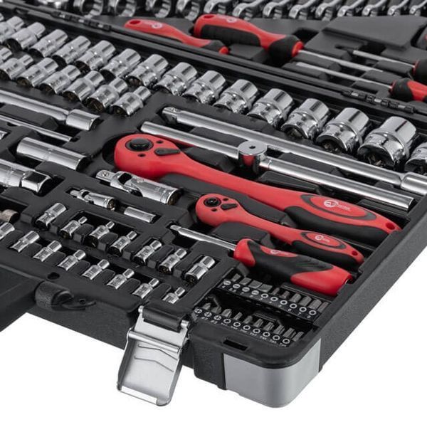 Професійний набір інструментів 1/4", 1/2", 101 од., Cr-V INTERTOOL ET-7101 ET-7101 фото